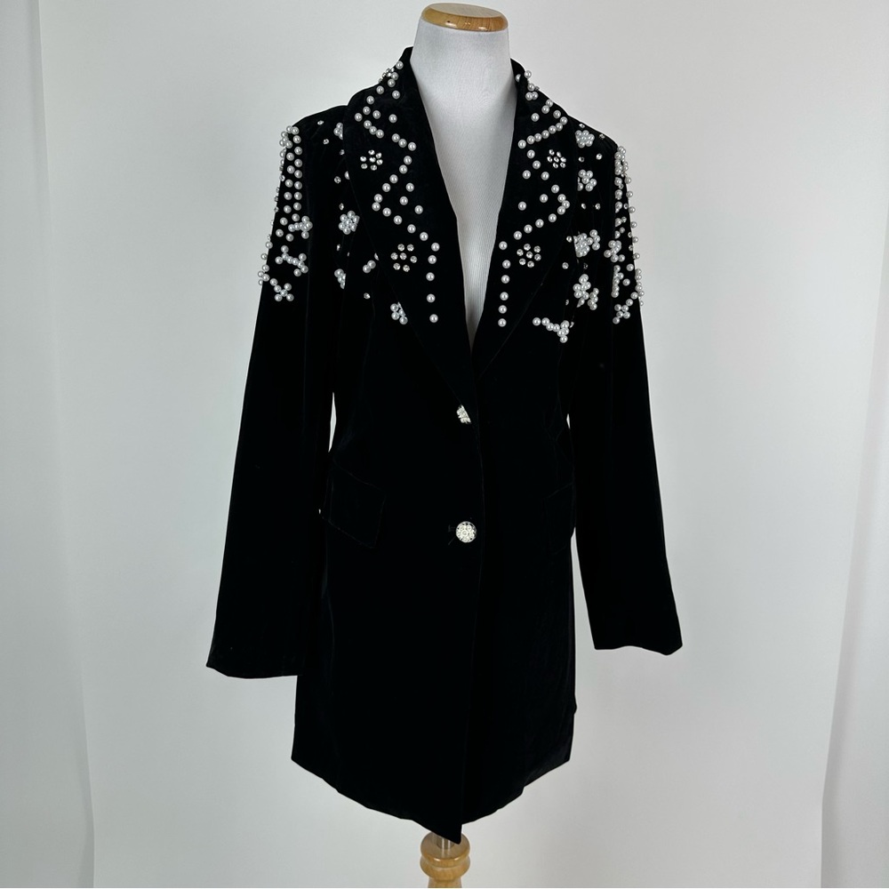 SHEIN Modelyn Pearl and Rhinestone Embellished Black Velvet Blazer Size 6 - Picture 2 of 12